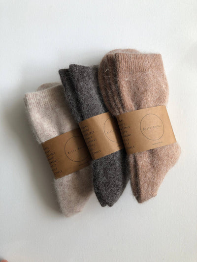 FLUFFY ANGORA SOCKS - NEUTRAL