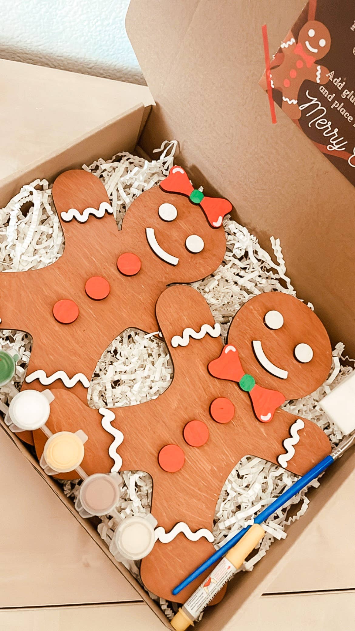Paintable Gingerbread Man Cookies - DIY Kids Christmas Kit