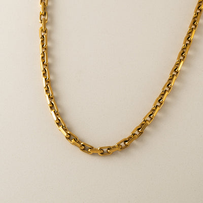 Veya chain necklace in gold by Lover's Tempo, clasp