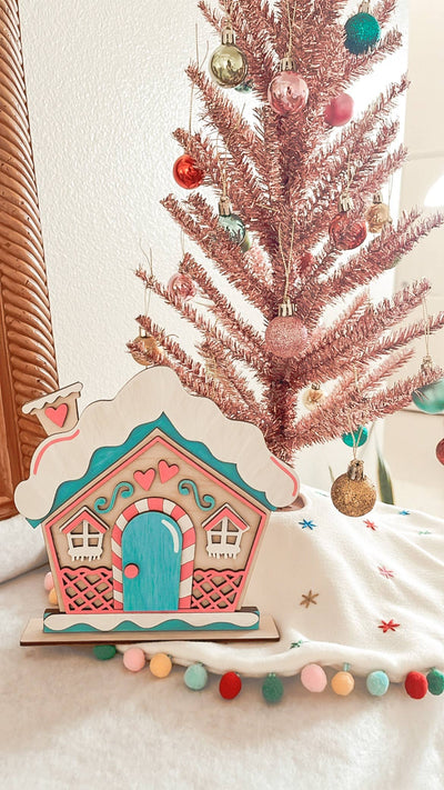 Kid's Paintable Gingerbread House - Christmas DIY family fun