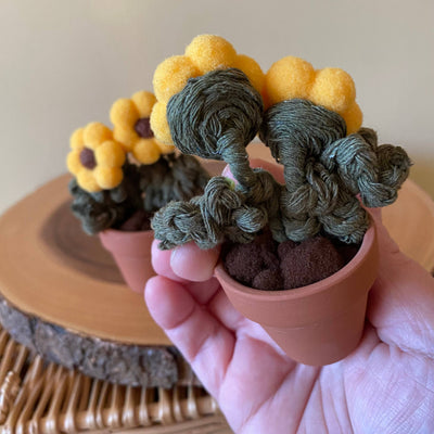 Double Flower Pompom, Felt & Macrame Forever Fibre Flower
