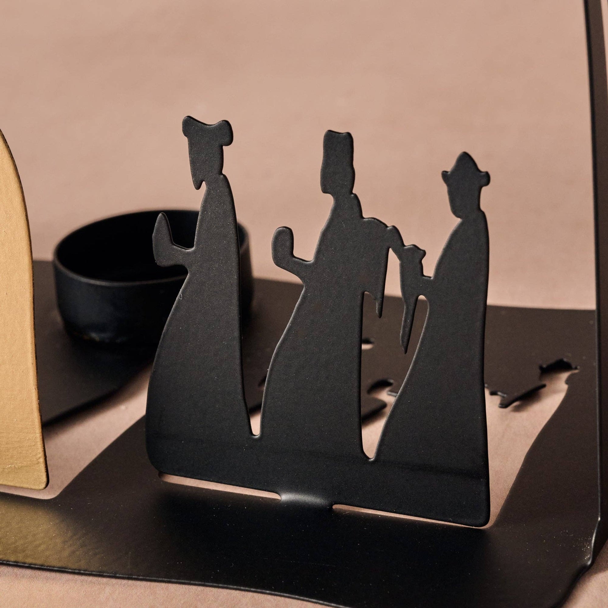 Traad Iron Nativity Creche: Ten Thousand Villages